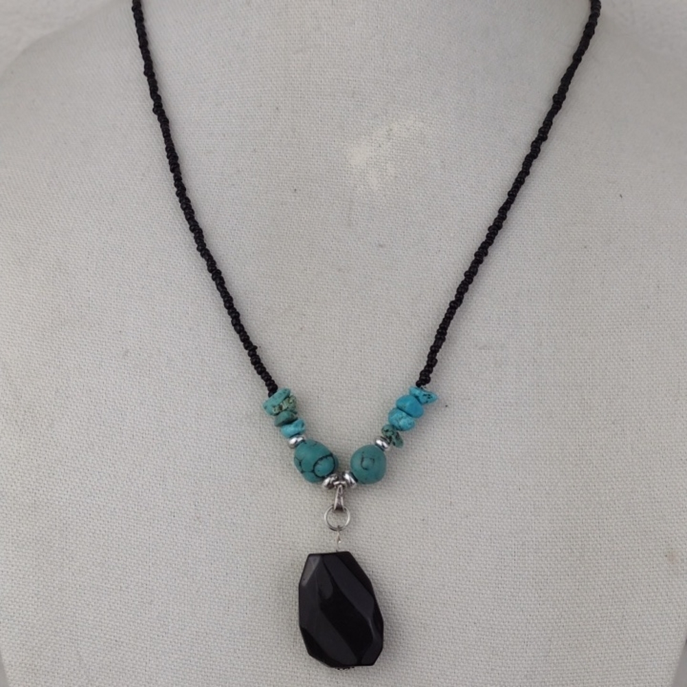 ๐ป 3 For $15 Long Strand Black Bead Turquoise Like Stone & Black Drop Necklace
